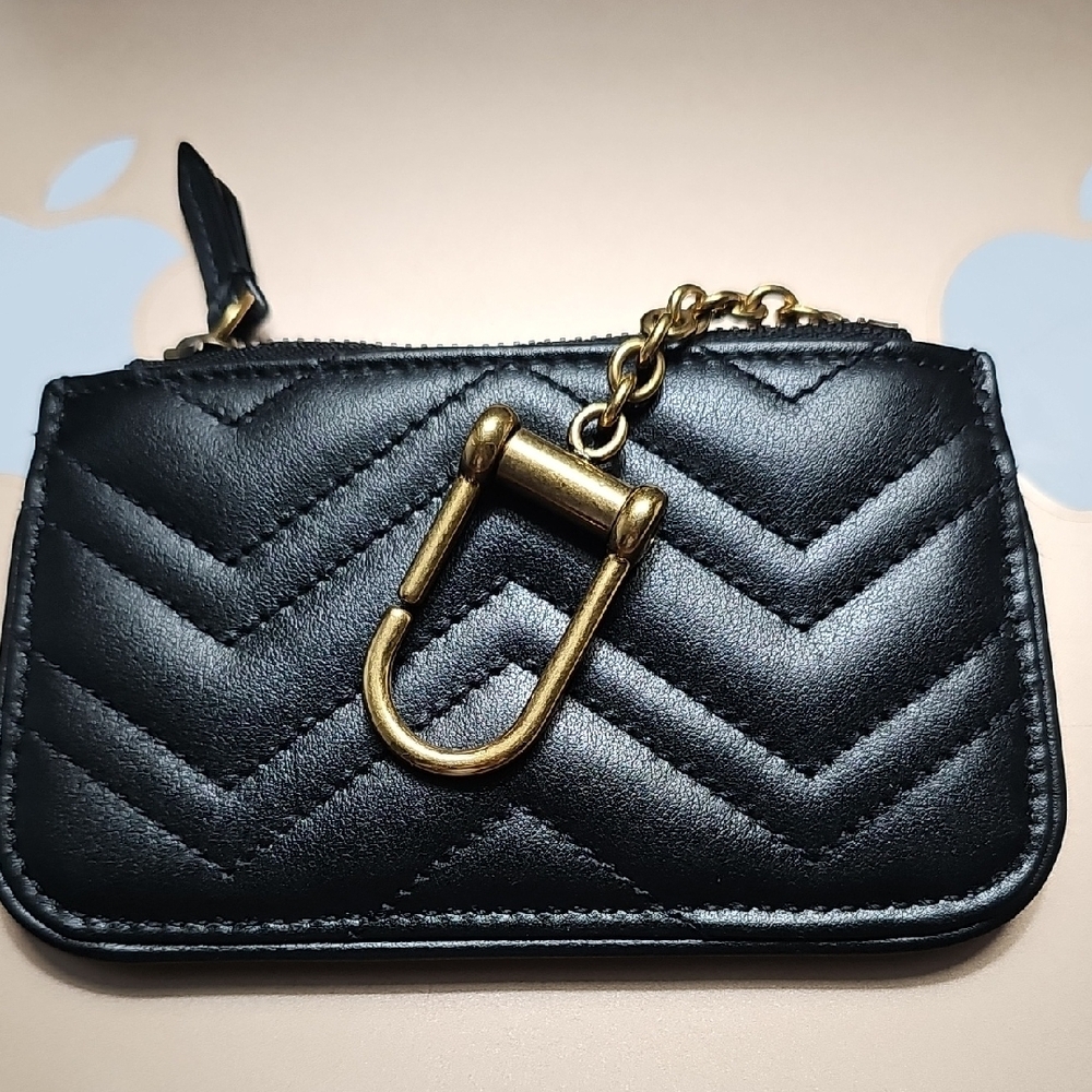 Gucci Black and Gold Key & Card Holder - Picture 7 of 14